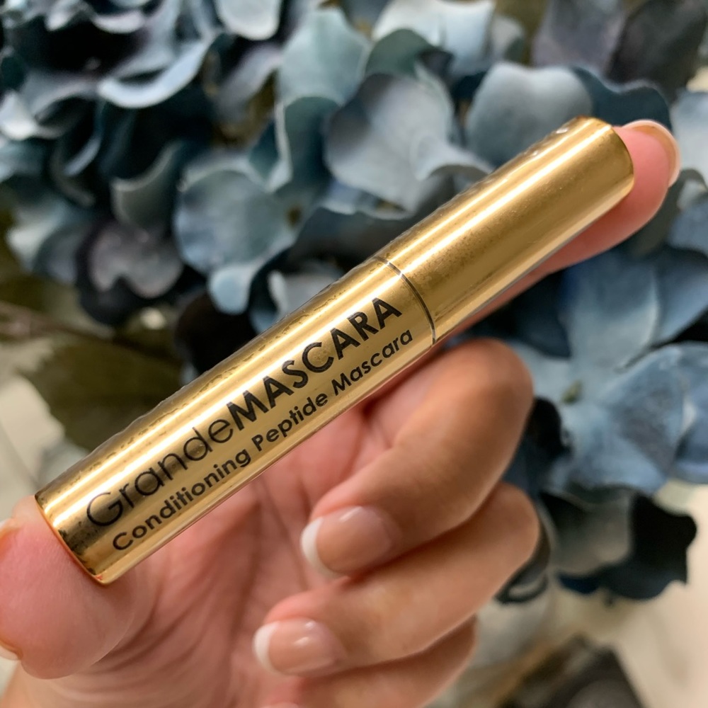 GrandeMASCARA 0.05 oz Mini. Sealed